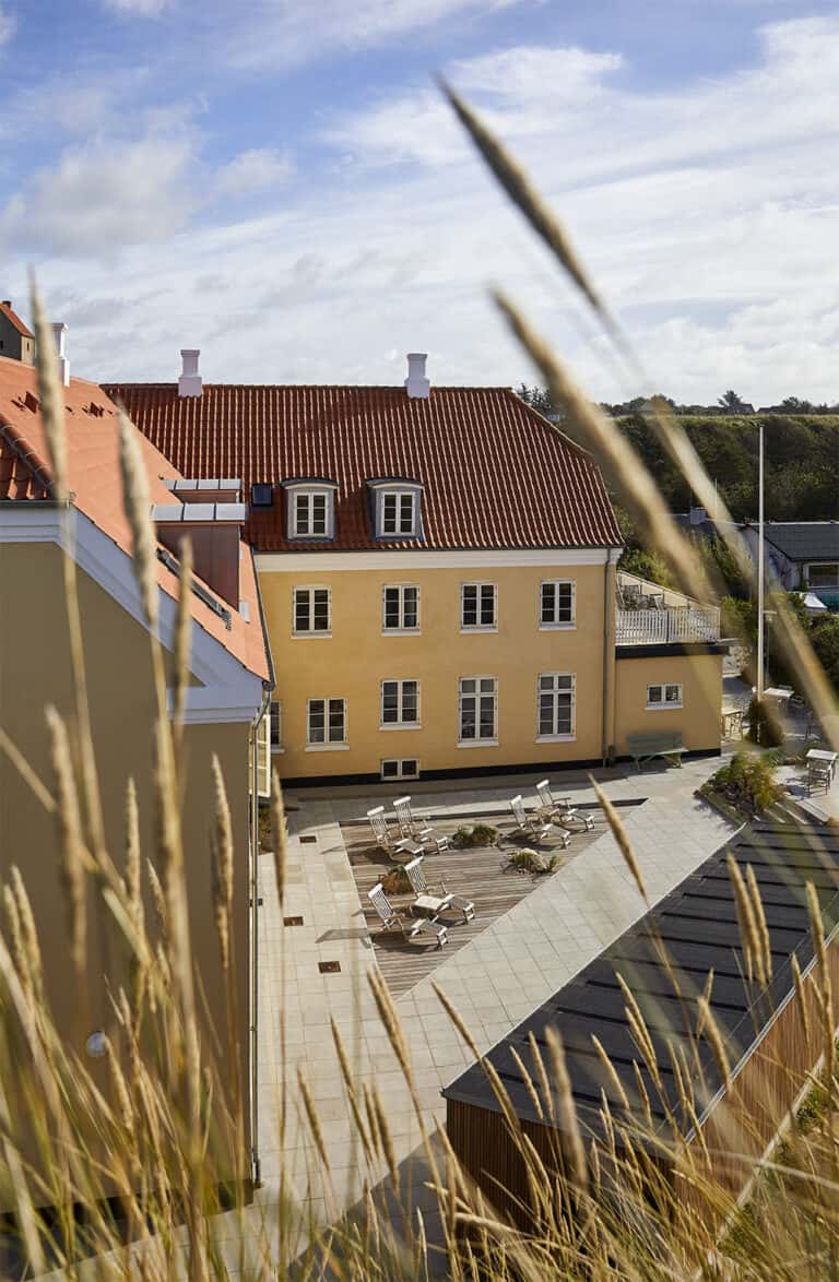 Veraangenamen Tweede leerjaar Teken een foto Villa Vest Badehotel - livsnyderi på den jyske vestkyst